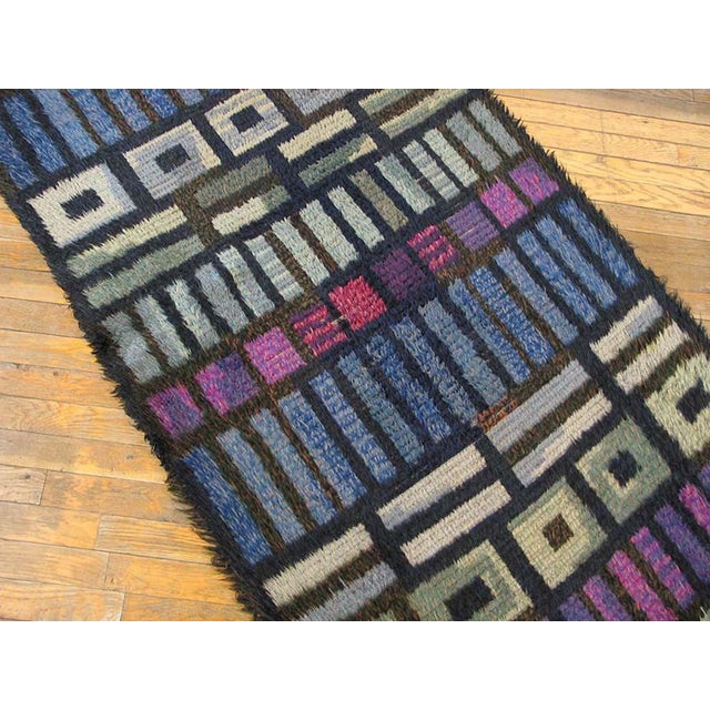 Mid-Century Modern 1950s Blue & Purple Geometric Vintage Swedish Scandinavian Rya Shag Carpet 3'2" X 5'8" Handknotted Wool Rug For Sale - Image 3 of 5
