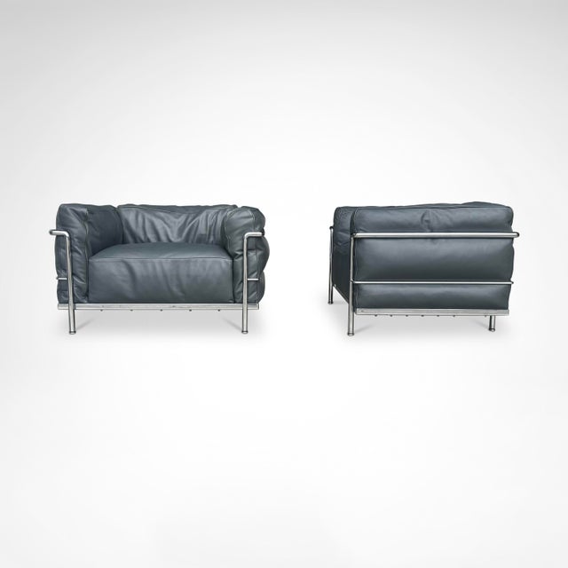 Coming from 1st owner, these armchairs (along with matching sofa) were ordered by 1st owner during the late 1990s and...