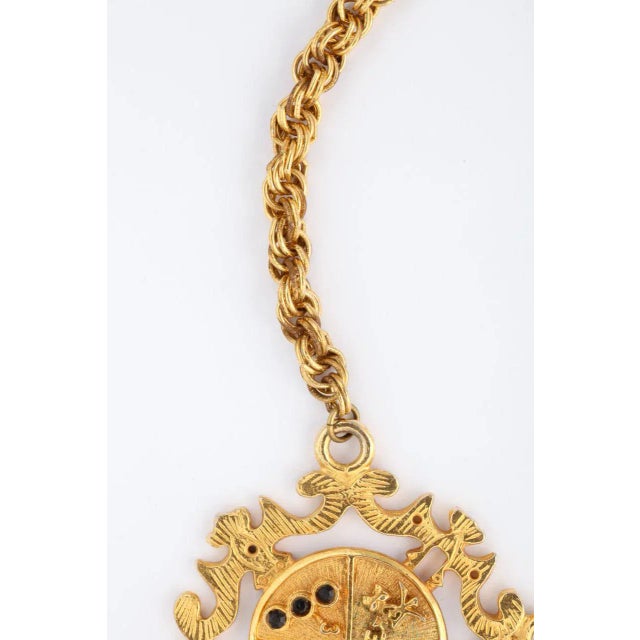 Metal 1960s Shield Medallion Necklace For Sale - Image 7 of 9
