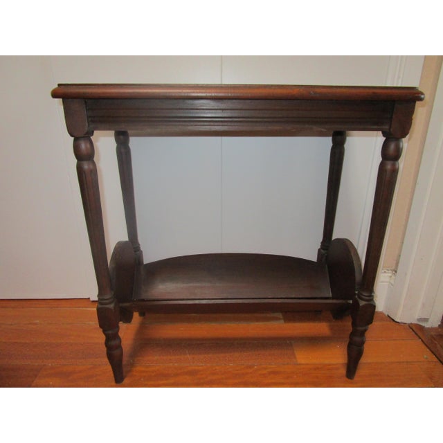1930s 1930s Colonial Revival Style Turned and Veneered Occasional Bookshelf Table For Sale - Image 5 of 10