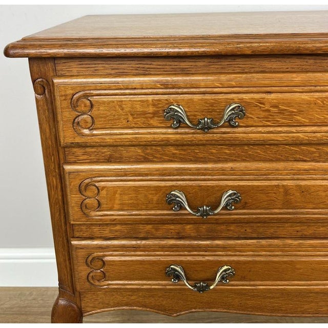 Vintage French Louis Oak Chest of 3 Drawers For Sale - Image 3 of 12