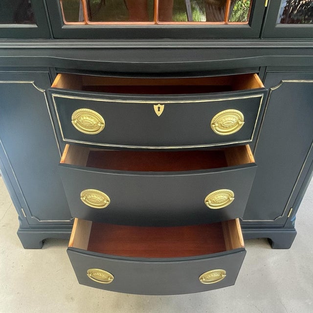 Vintage Hepplewhite China Cabinet For Sale - Image 11 of 12