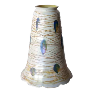 Very American Durand Glass Threaded Heart and Vine Lamp Shade