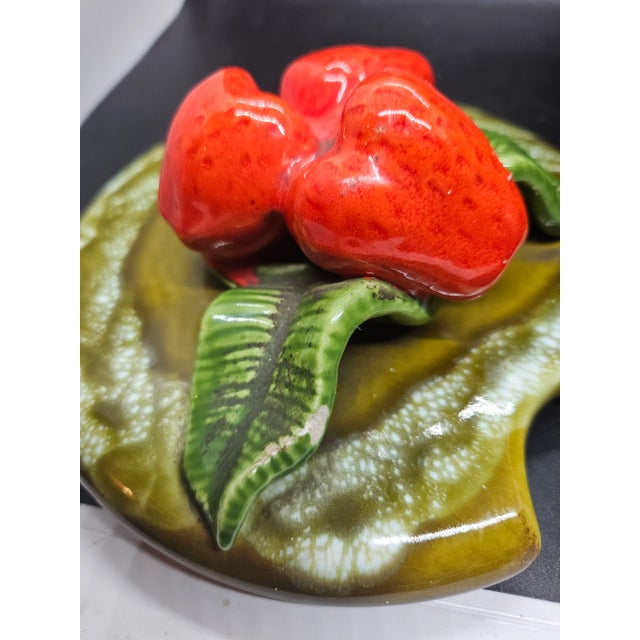 California Pottery Usa 895 Soup Tureen Strawberry Lid - Vintage Collectible For Sale In Washington DC - Image 6 of 6