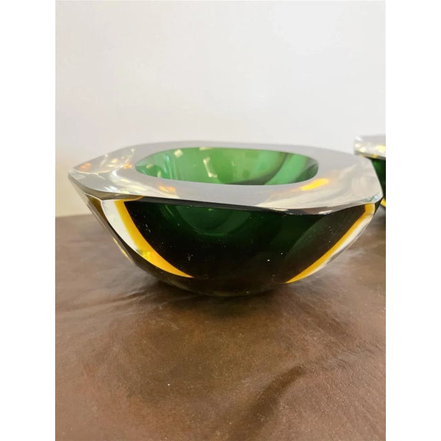Mid 20th Century Faceted Flat Cut Polished Geode Sommerso Glass Bowls Attributed to Flavio Poli, Set of 2 For Sale - Image 9 of 9
