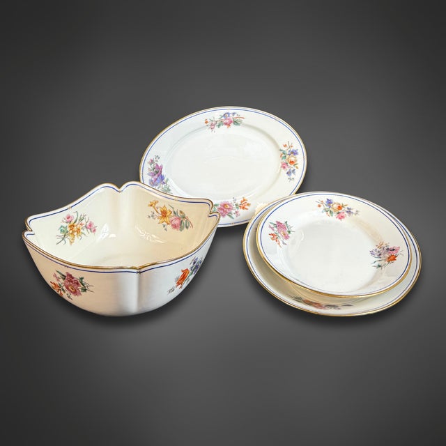 French Porcelain Service by Alfred Hache, 1920, Set of 110 For Sale - Image 11 of 13