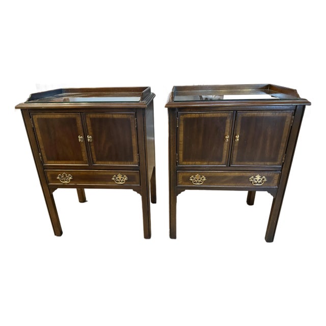 1990s Drexel Nightstands a Pair Crossbanded Mahogany With Inlay For Sale