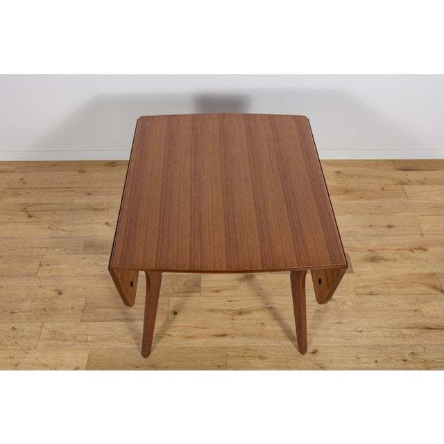 1950s Mid-Century Butterfly Dining Table from G-Plan, United Knigdom, 1950s For Sale - Image 5 of 18