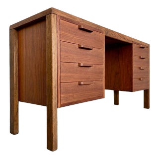 Mid-Century Modern Teak and Oak Twin Pedestal Desk by Alfred Cox, 1960s For Sale