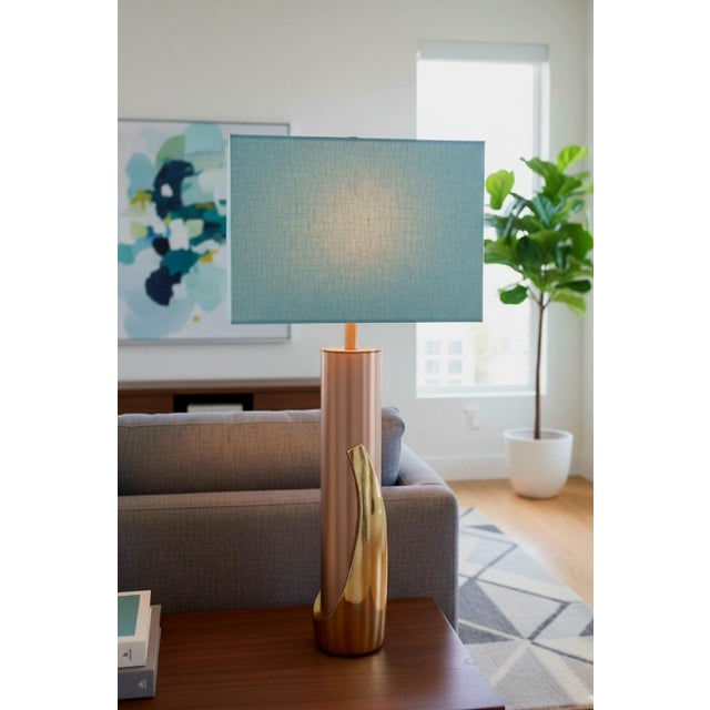 1960s Mid Century Modern Cylindrical Tall Slim Modern Brushed Brass Table Lamp by Laurel Company For Sale - Image 9 of 9