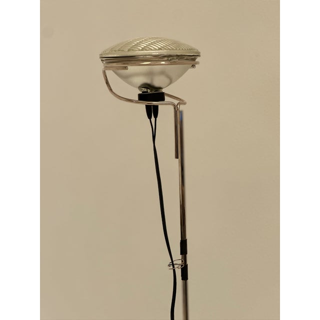 1960s Toio Model Floor Lamp by Achille and Pier Giacomo Castiglioni for Flos, 1962 For Sale - Image 5 of 10