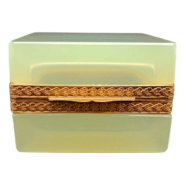 Opaline Murano Glass Jewelry Box from Manifattura di Murano, 1970s For Sale