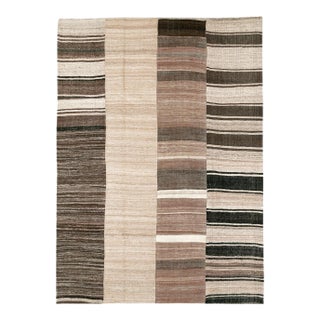 Galerie Shabab Collection Mid-20th Century Turkish Flatweave Kilim Room Size Carpet For Sale