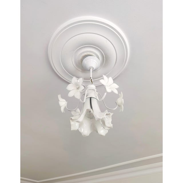 1980s Vintage Murano Glass Chandelier, 1980s White Floral Lamp, Small Italian Ceiling Light For Sale - Image 5 of 14