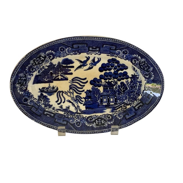 Antique Newport Pottery Blue Willow Oval Serving Platter Made in England Circa 1920–1927 (Early 20th Century) Approx. 1...