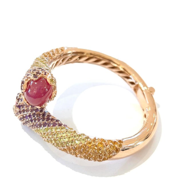 Traditional Bochic “Capri” Vintage Ruby< Sapphire & Multi Gem Bangle Set In 18K Gold & Silver For Sale - Image 3 of 9