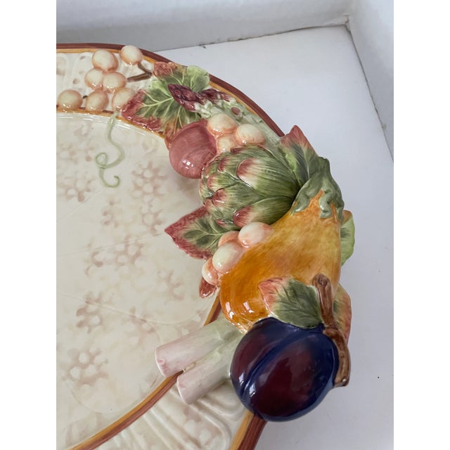 Fitz and Floyd 1950s Vintage Fitz & Floyd "Venetian Romance" Majolica Hand Painted Ceramic Large Serving Platter For Sale - Image 4 of 7