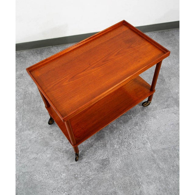 1960s Mid Century Danish Modern Serving Cart Trolley Teak Rolling Bar Glass Serving Vg For Sale - Image 4 of 12