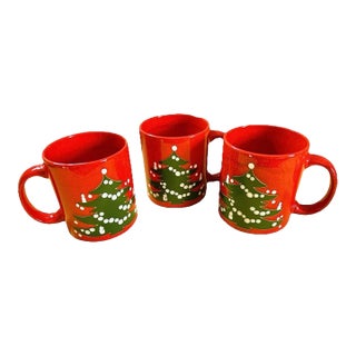 Waechtersbach Christmas Mugs – Set of 3 Red Stoneware, Germany, 1970s–1990s For Sale