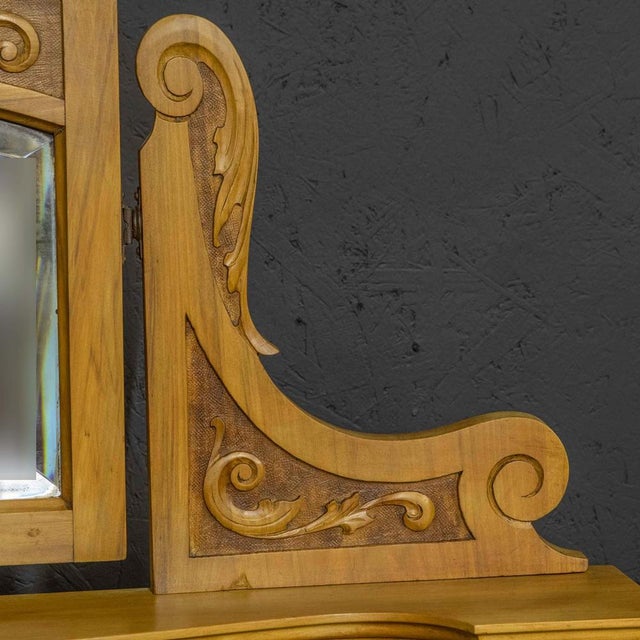 Brown Late Victorian Walnut Washstand, 1890s For Sale - Image 8 of 15