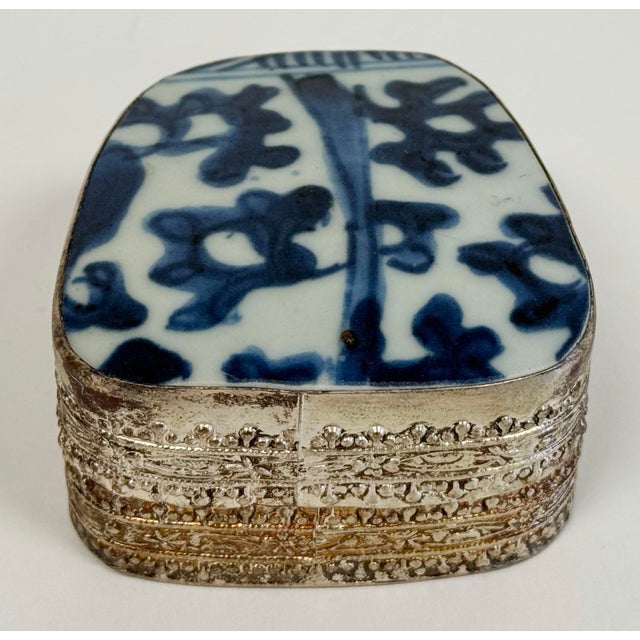 Vintage Chinese Porcelain Shard Box For Sale - Image 4 of 8