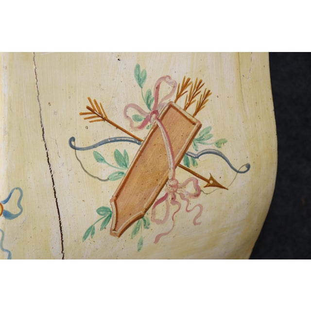 Early 1900s Era Italian Venetian Bombe Form Paint Decorated Vitrine For Sale - Image 11 of 15