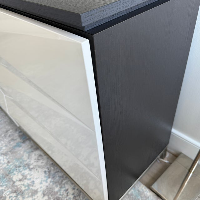 Natuzzi Natuzzi Italia White Lacquered Sideboard For Sale - Image 4 of 12