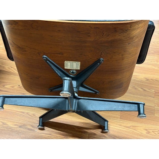 1964 Rosewood Herman Miller Eames Lounge Chair and Ottoman For Sale - Image 11 of 18