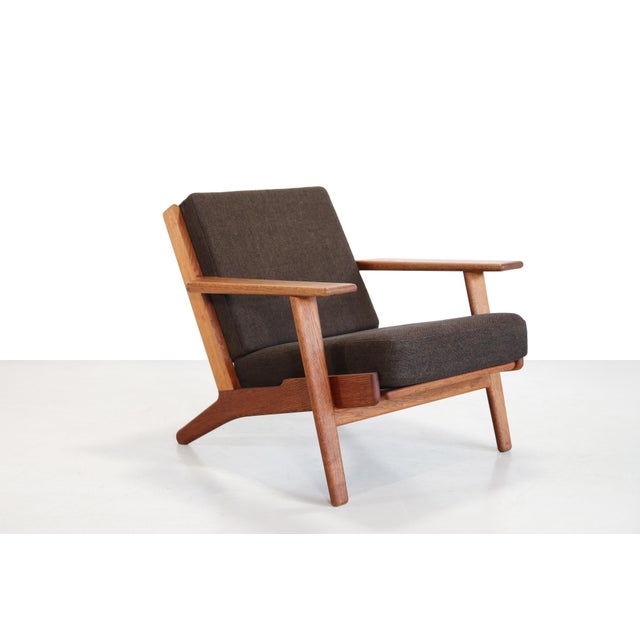 GE290 Lounge Chair in Oak by Hans Wegner for Getama, 1960s For Sale - Image 7 of 7