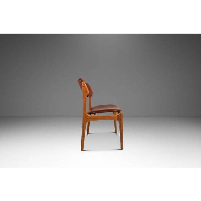 Wood Set of Six (6) Bespoke Danish Modern Model 49 Dining Chairs in Teak & New Leather by Erik Buch for O. D. Møbler, Denmark, C. 1960s For Sale - Image 7 of 18
