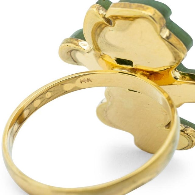 14k Yellow Gold Jade Ring For Sale In New York - Image 6 of 6