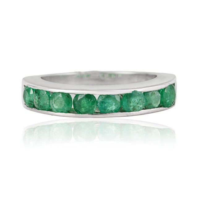 Art Deco Art Deco Style 0.85 Ct Green Emerald Channel Set Half Eternity Band Ring Size 7.5 For Sale - Image 3 of 15