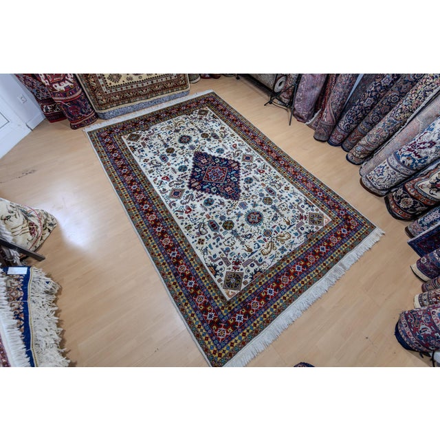 Middle Eastern Hand-Knotted Tabriz Medallion Knot Rug For Sale - Image 13 of 15