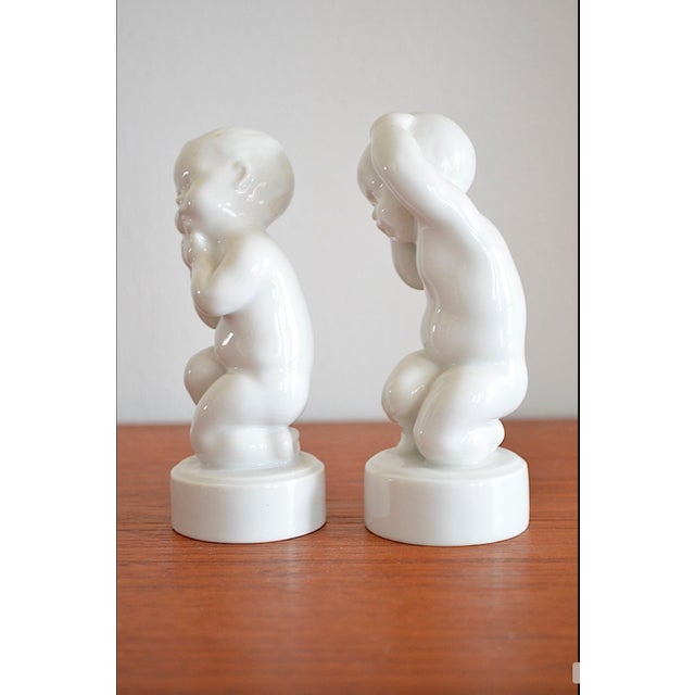 Ceramic Children Figurines by Svend Lindhart for Bing & Grondahl, 1970s, Set of 2 For Sale - Image 7 of 9