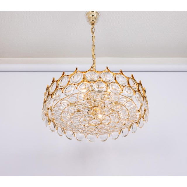 Large Gilt Brass and Crystal Chandelier attributed to Sciolari for Palwa, Germany, 1970s For Sale - Image 3 of 17