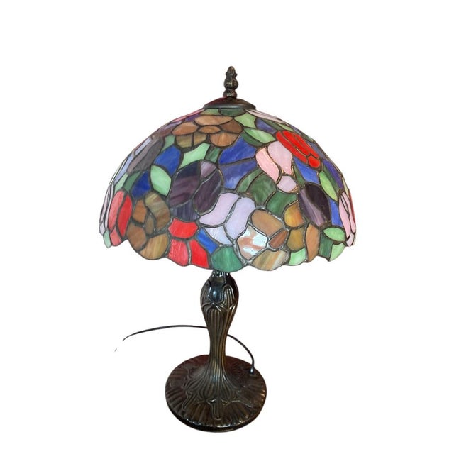 1980s Tiffany Style Stained Glass Table Lamp, 1980 For Sale - Image 5 of 8