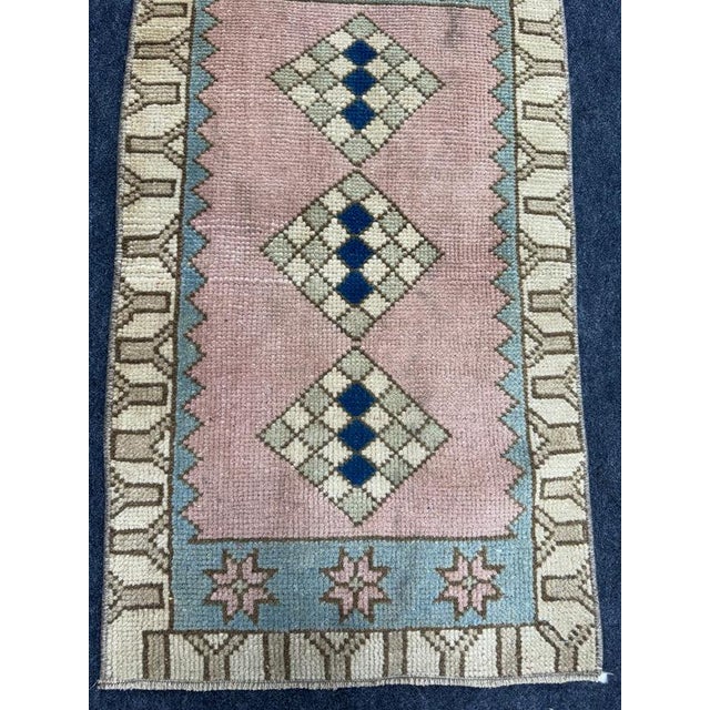 Contemporary Turkish Yastik Rug 1'8" x 2'11" For Sale - Image 3 of 5