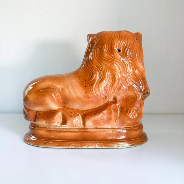 English 1930's English Countryside Cottage Recumbent Sleeping Lion Staffordshire Mold Figurine For Sale - Image 3 of 10