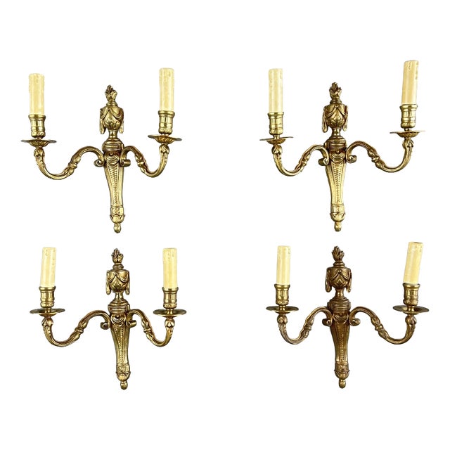 20th Century Louis XVI Bronze Wall Sconces, Set of 4 For Sale