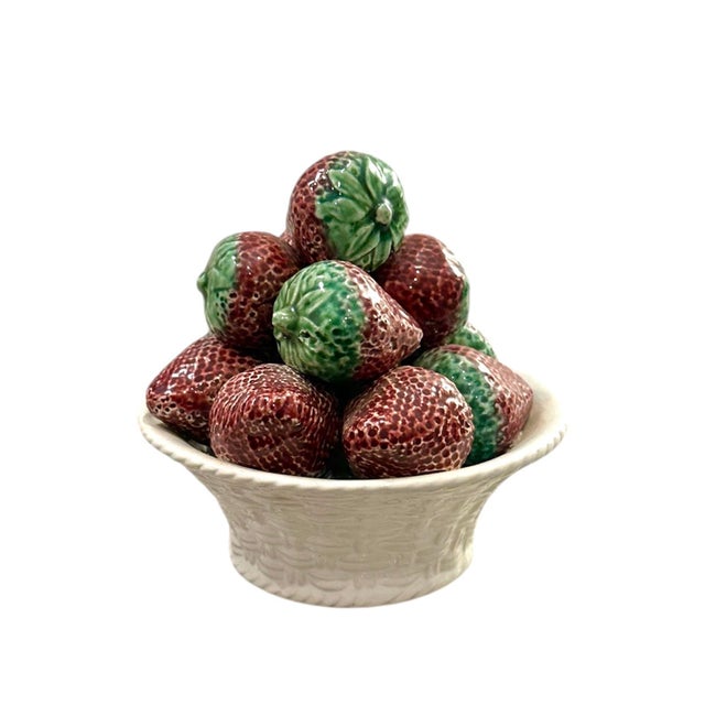 English Vintage Full Size Strawberry / Strawberries Topiary Majolica / Ceramic / Trompe l'Oeil Centerpiece in Lattice / Basket-Woven Pedestal Pot For Sale - Image 3 of 7