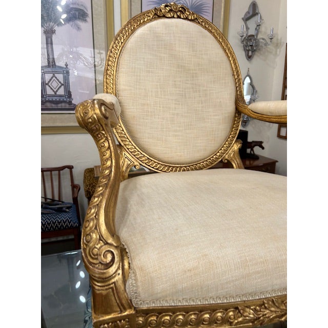 20th Century Italian Wood Carved Gold Gilt Oval Armchairs, a Pair For Sale - Image 4 of 12