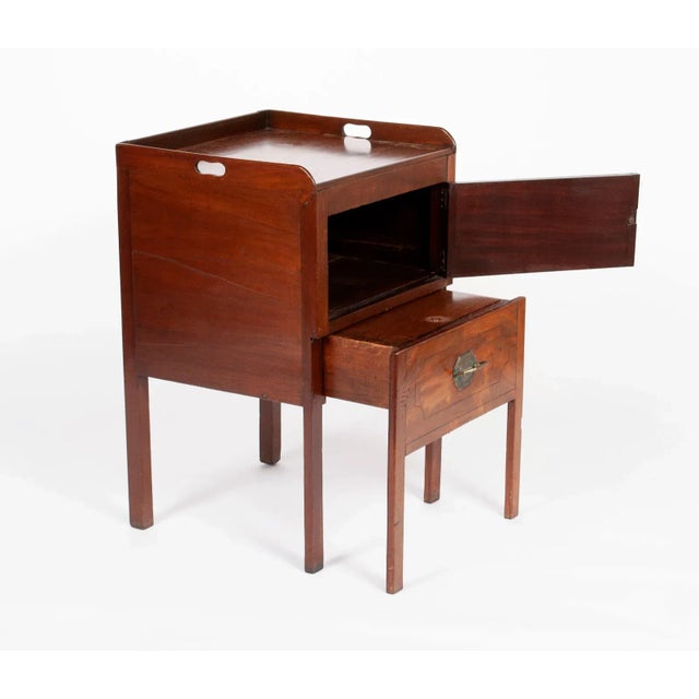 Late 18th Century 18th Century George III Mahogany Commode Made in England For Sale - Image 5 of 6