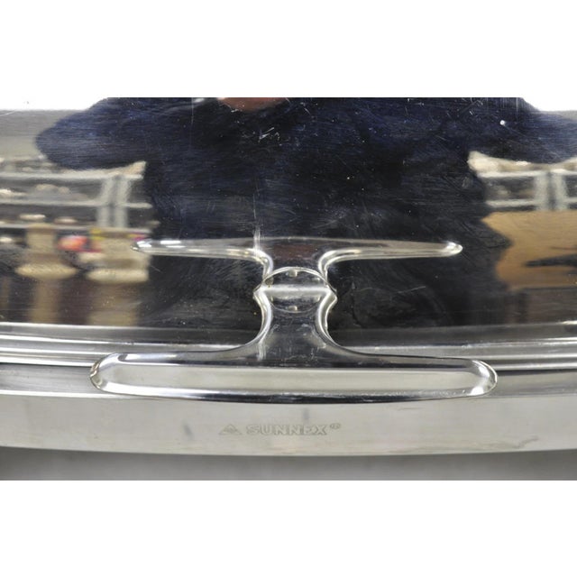 Modern Late 20th Century Sunnex Stainless Steel Rolling 8.5l Chafing Dish Buffet Chafer Catering Server For Sale - Image 3 of 16