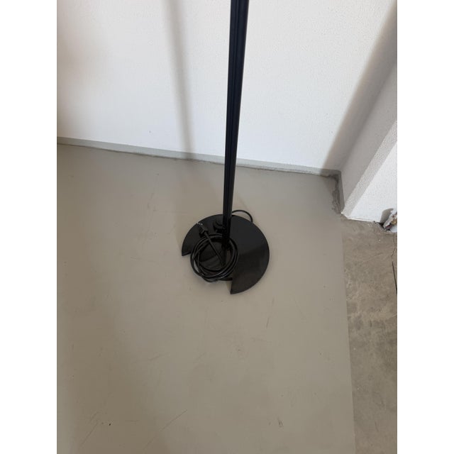 Triana Floor Lamp by Perry King and Santiago Miranda for Arteluce, 1980s. For Sale - Image 4 of 8