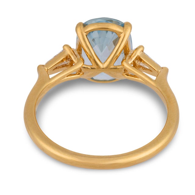 Gia 3.57 Carat Sapphire Diamond 18k Yellow Gold Ring, Size 6.5 For Sale In Los Angeles - Image 6 of 7