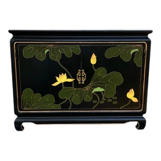 Vintage Black Lacquered Chinoiserie Buffet With Flora Design For Sale