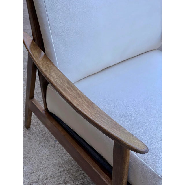 Mid-Century Modern Yugoslavia Sculpted Lounge Club Chair For Sale - Image 9 of 9