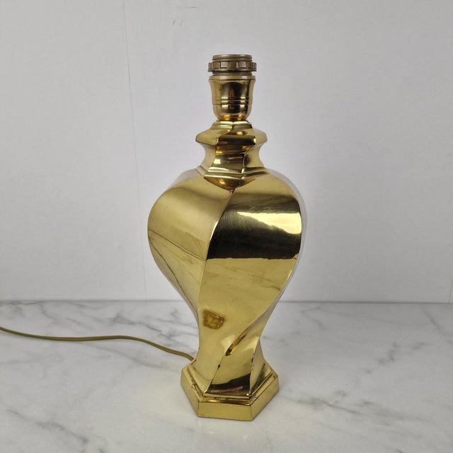 Gold Sculptural Brass Table Lamp, 1960s For Sale - Image 8 of 15