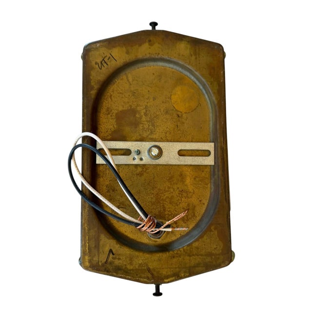 Mid-Century Modern Mid 20th Century Mid-Century Modern Glass Sconce With Ribbing For Sale - Image 3 of 7