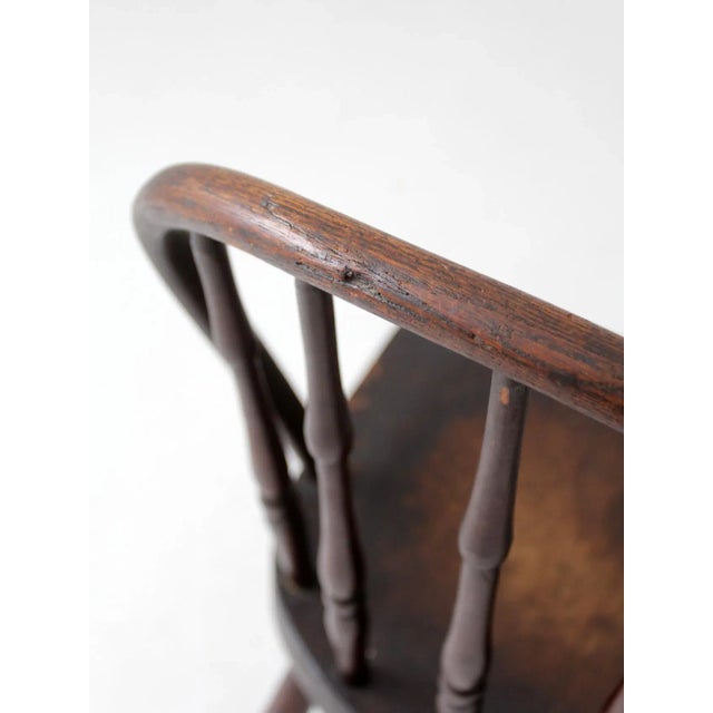 Antique Windsor Chair With Turned Spindles For Sale - Image 4 of 14